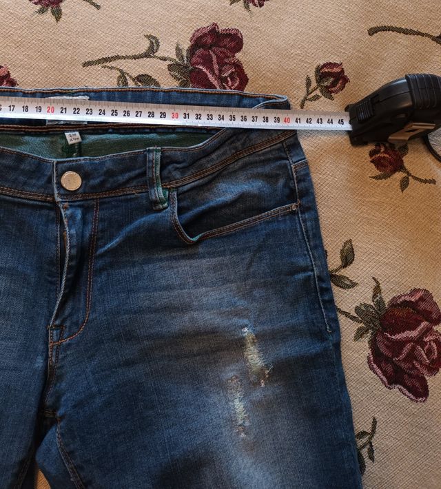 jeans con paillettes