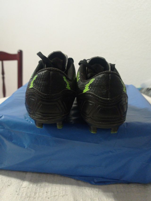 Botas de futbol 32