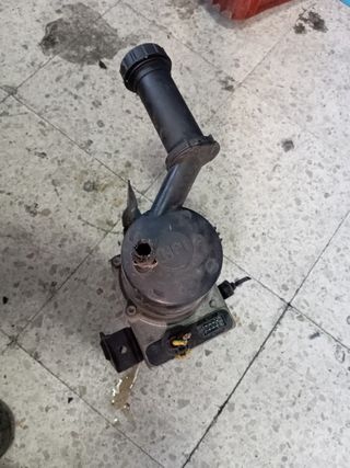 Bomba dirección Citroen C4 