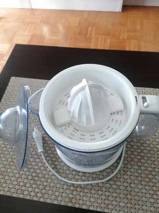 Exprimidor electrico