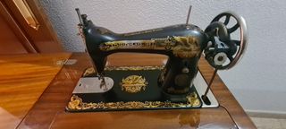 Maquina de coser singer