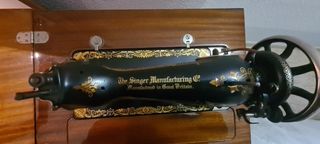 Maquina de coser singer