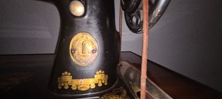 Maquina de coser singer