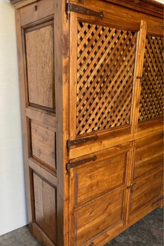 Alacena Antigua restaurada