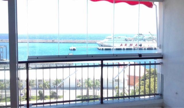 Cerramientos y Cortinas de Cristal