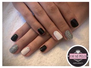 Peluqueria & manicura a domicilio