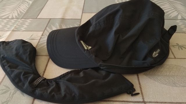 Gorra Adidas desmontable de invierno