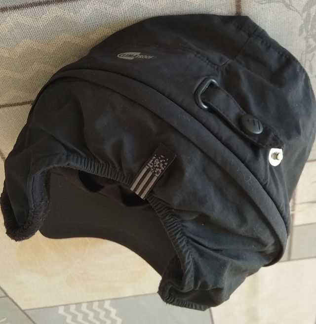 Gorra Adidas desmontable de invierno