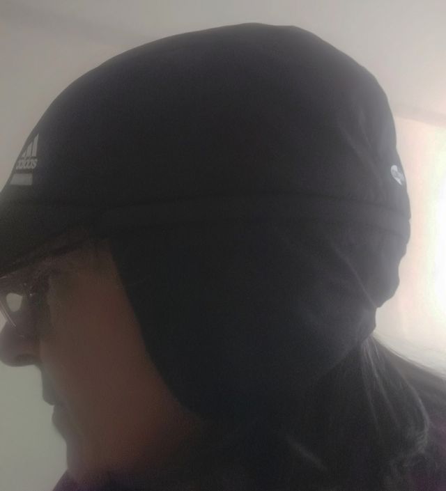 Gorra Adidas desmontable de invierno