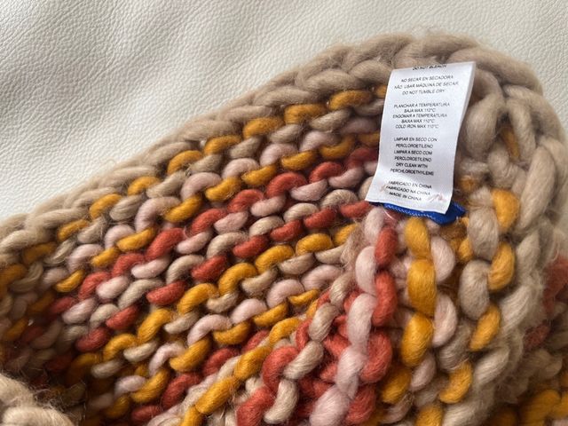 Cuello de Jo & Mr Joe