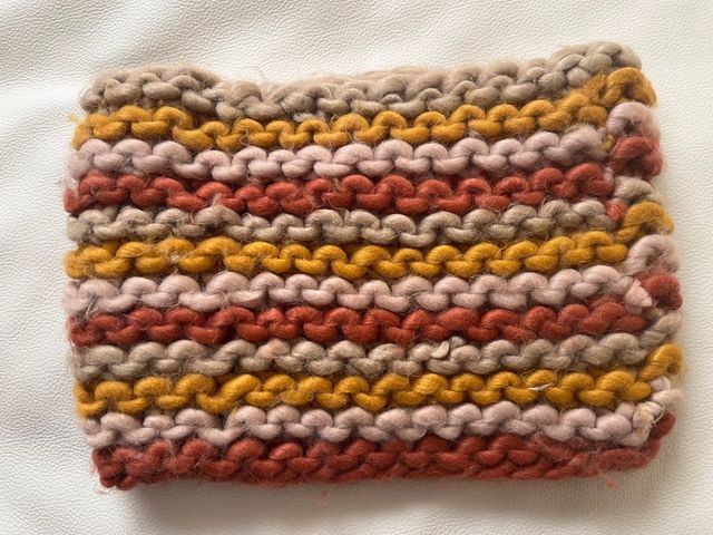 Cuello de Jo & Mr Joe