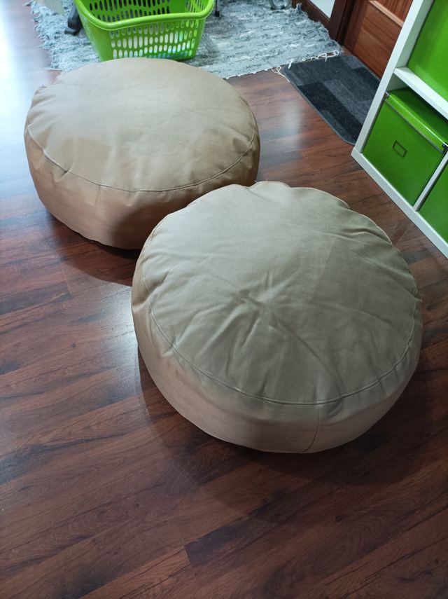 Puff con funda polipiel 