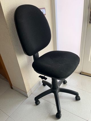 Silla escritorio negra