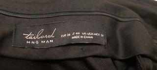 Traje para joven con camisa incluida