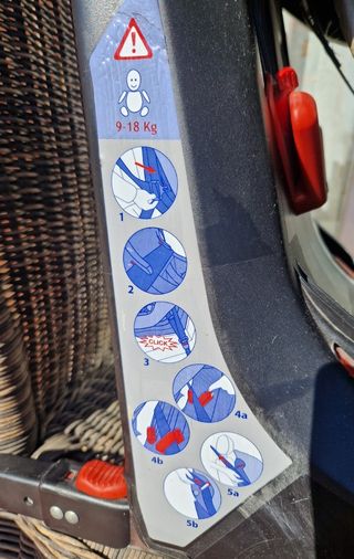 Silla coche Chicco 9-18 k Isofix con instrucciones