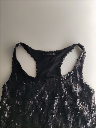 Top de lentejuelas de Zara