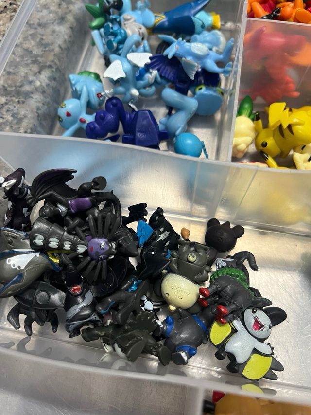 Maletin Pokemon 189 unidades