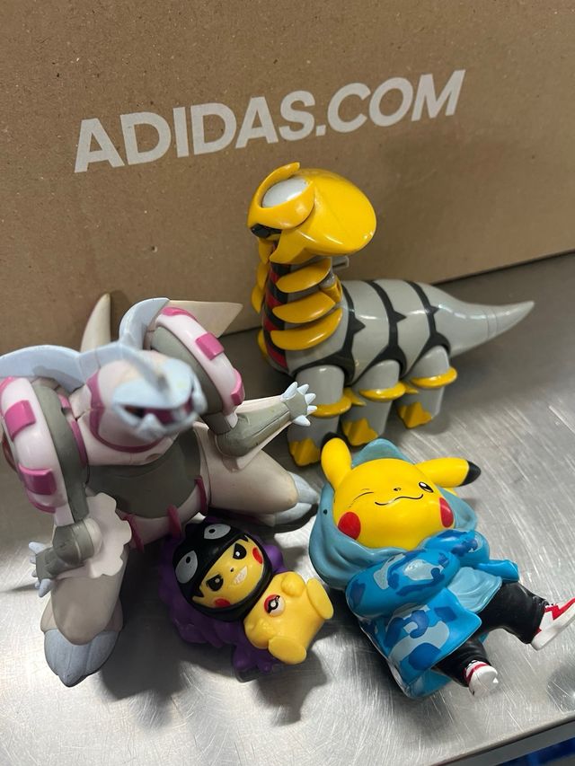 Maletin Pokemon 189 unidades