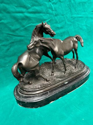 El Cortejo, semental cortejando a la yegua