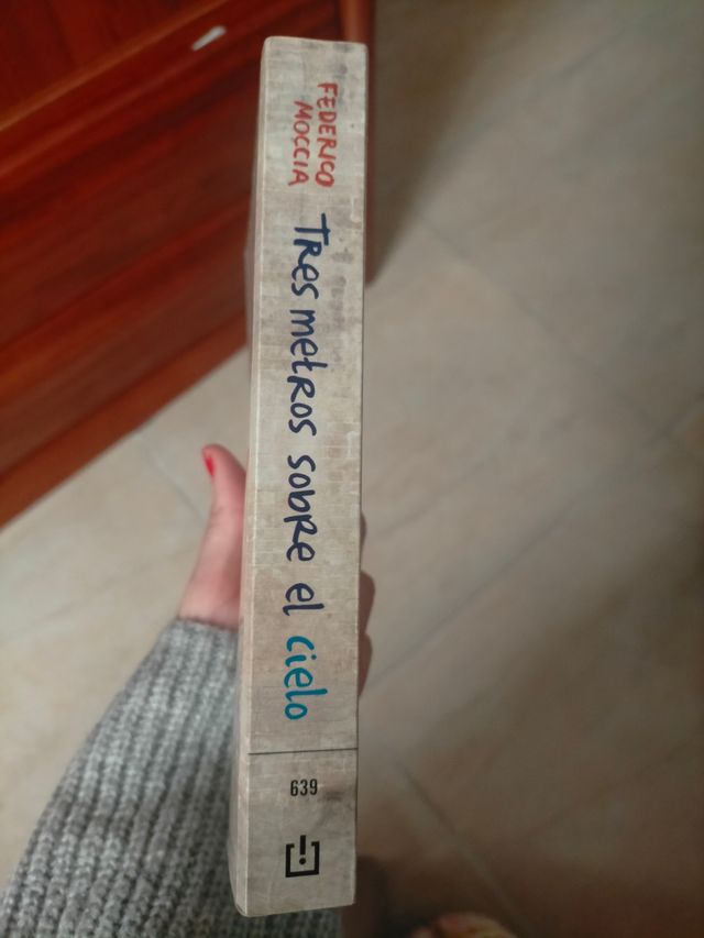 Libro Tres metros sobre el cielo