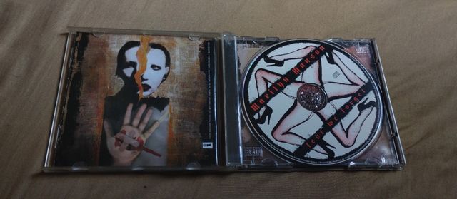 Cd Marilyn manson 2002 recopilación