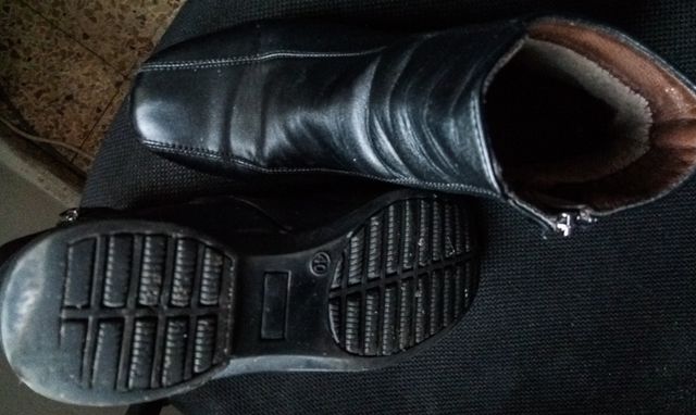 BOTAS NEGRAS + DESCUENTO + REGALO