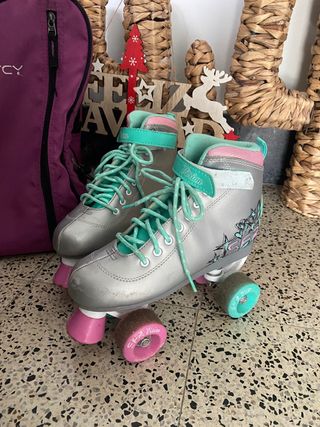 Patines de cuatro ruedas para niña