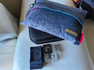 Cámara GoPro Hero3 con accessorios