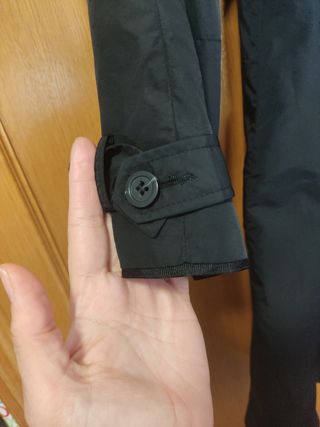 Gabardina Negra Mango talla XL