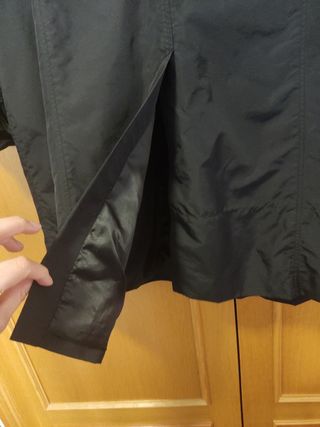 Gabardina Negra Mango talla XL