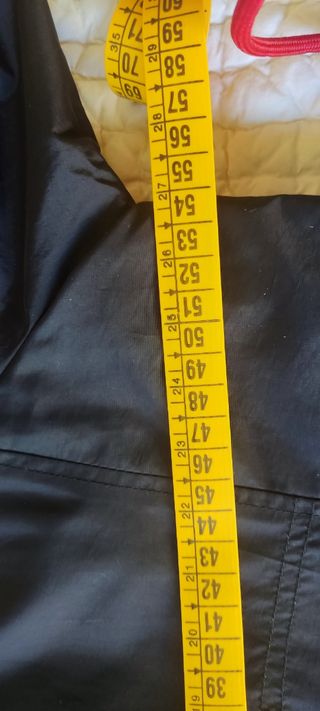 Gabardina Negra Mango talla XL