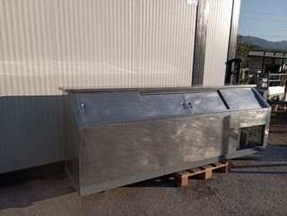 Botellero 4 puertas de acero