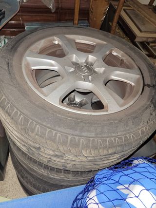 Llantas audi originales 16"