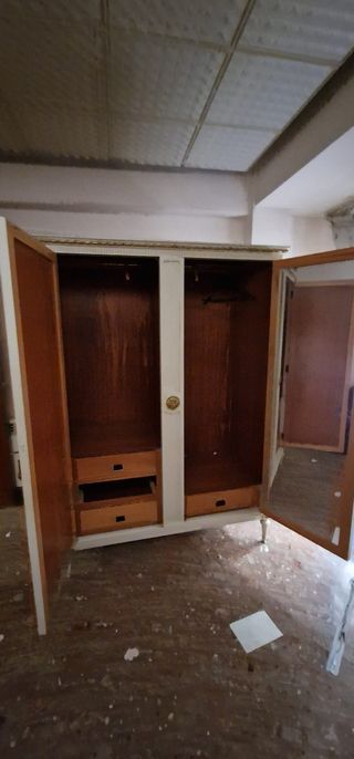 Conjunto muebles habitación antiguo