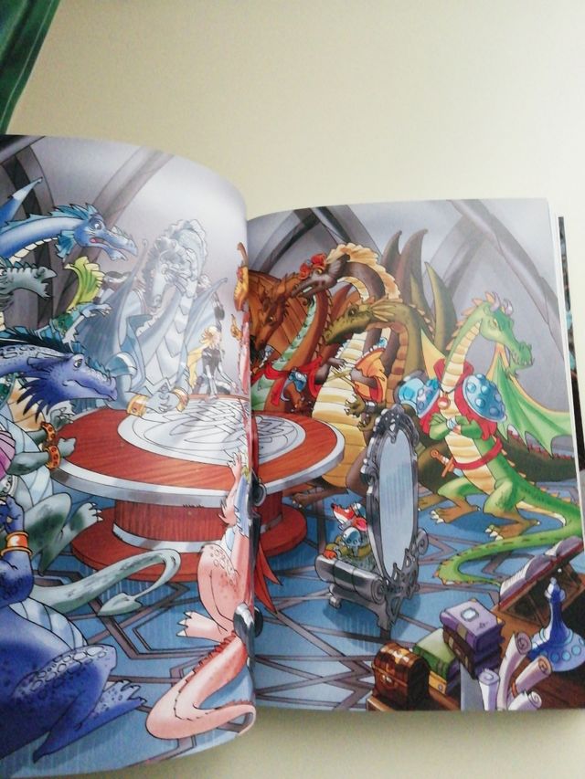 Libro de Geronimo Stilon.