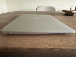 MacBook Air (Como nuevo)