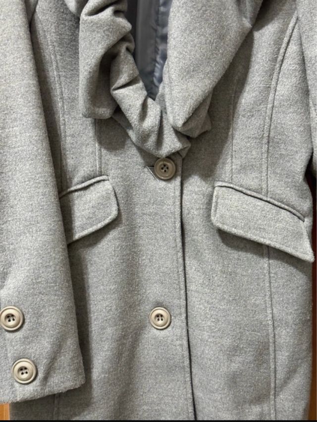 Cappotto grigio da donna nuovo