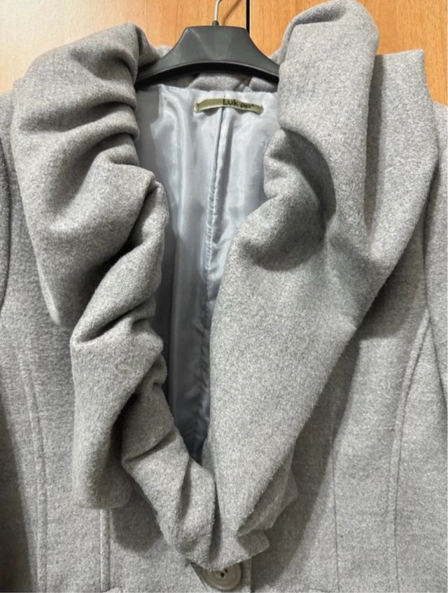 Cappotto grigio da donna nuovo