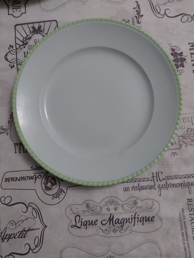 Pirofila con piatto abbinato