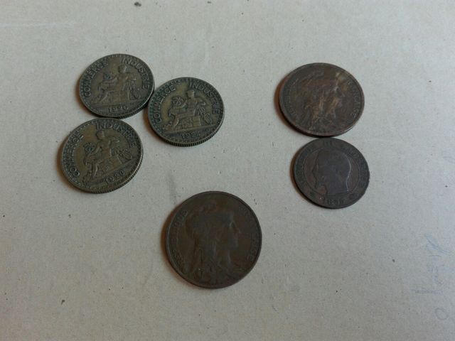 Seis monedas francesas