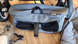 Bugaboo Donkey 2 2019 Gris y chasis negro gemelar