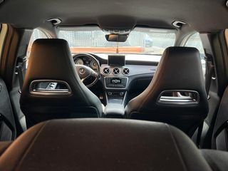 Mercedes-Benz GLA 220d 4Matic 2015
