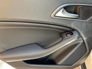 Mercedes-Benz GLA 220d 4Matic 2015