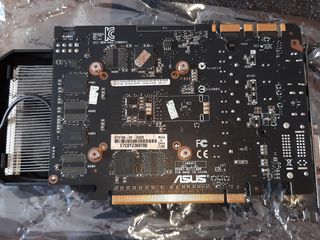 Tarjeta gráfica ASUS GTX 760 2G