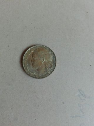 Dos monedas de peseta 