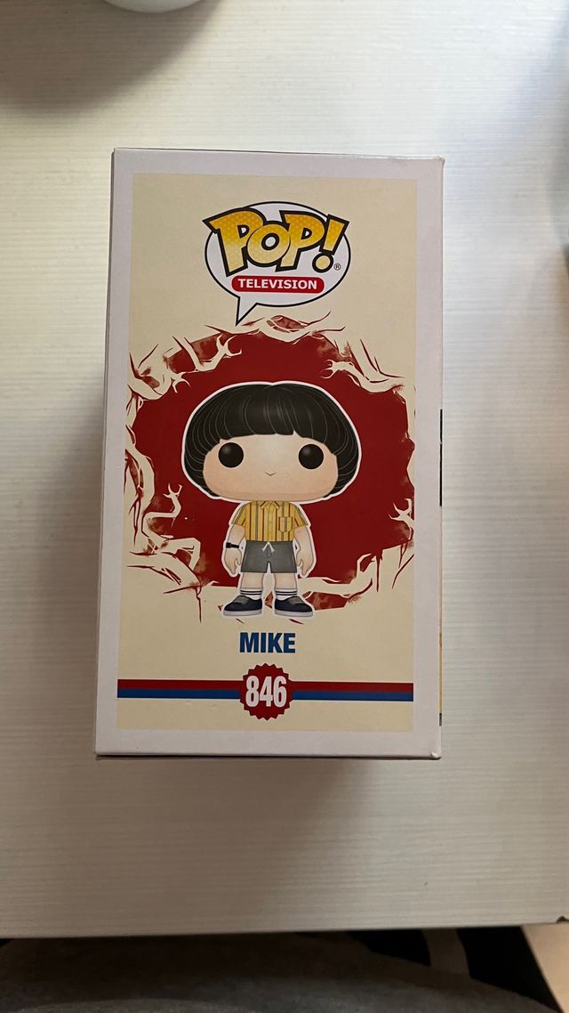 Pack funkos: Battle Eleven y Mike