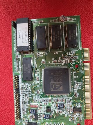 Tarjeta gráfica ATI 264VT2 PCI 2 Mb
