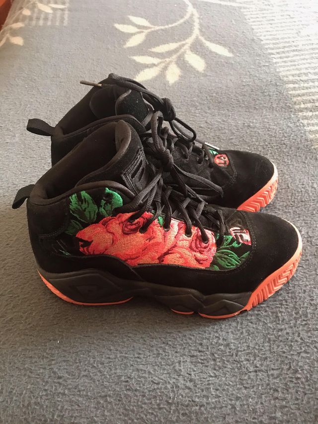 ZAPATILLAS FILA MB EMBROIDERY FLORES Nº 37,5-38