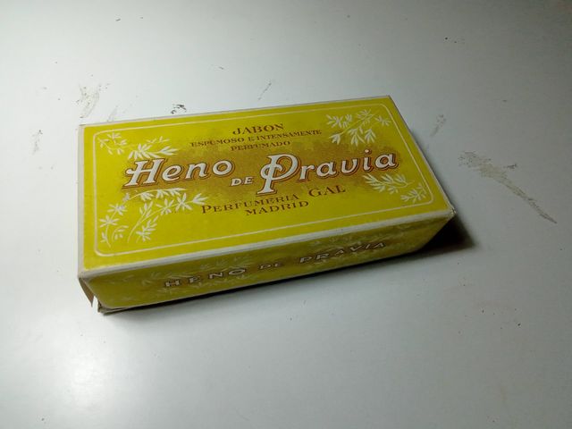 Caja de jabones Heno de Pravia