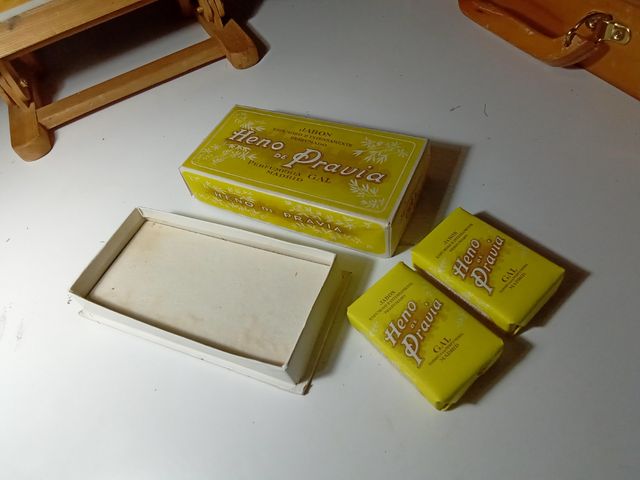 Caja de jabones Heno de Pravia